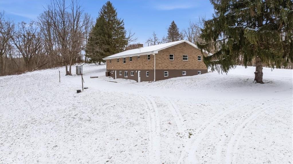 353 Thompson Hill Road Aliquippa, PA 15001 - Photo 35 of 37