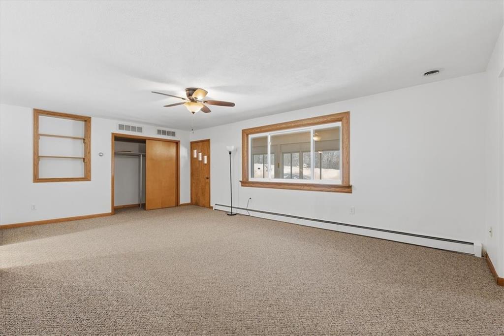 353 Thompson Hill Road Aliquippa, PA 15001 - Photo 4 of 37