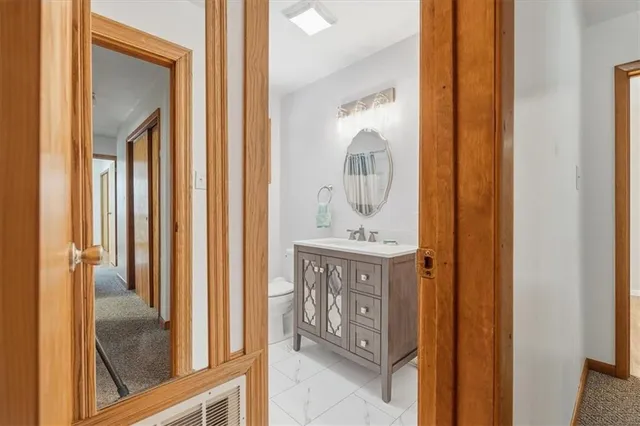 $650,000 | 353 Thompson Hill Road, Aliquippa, PA 15001