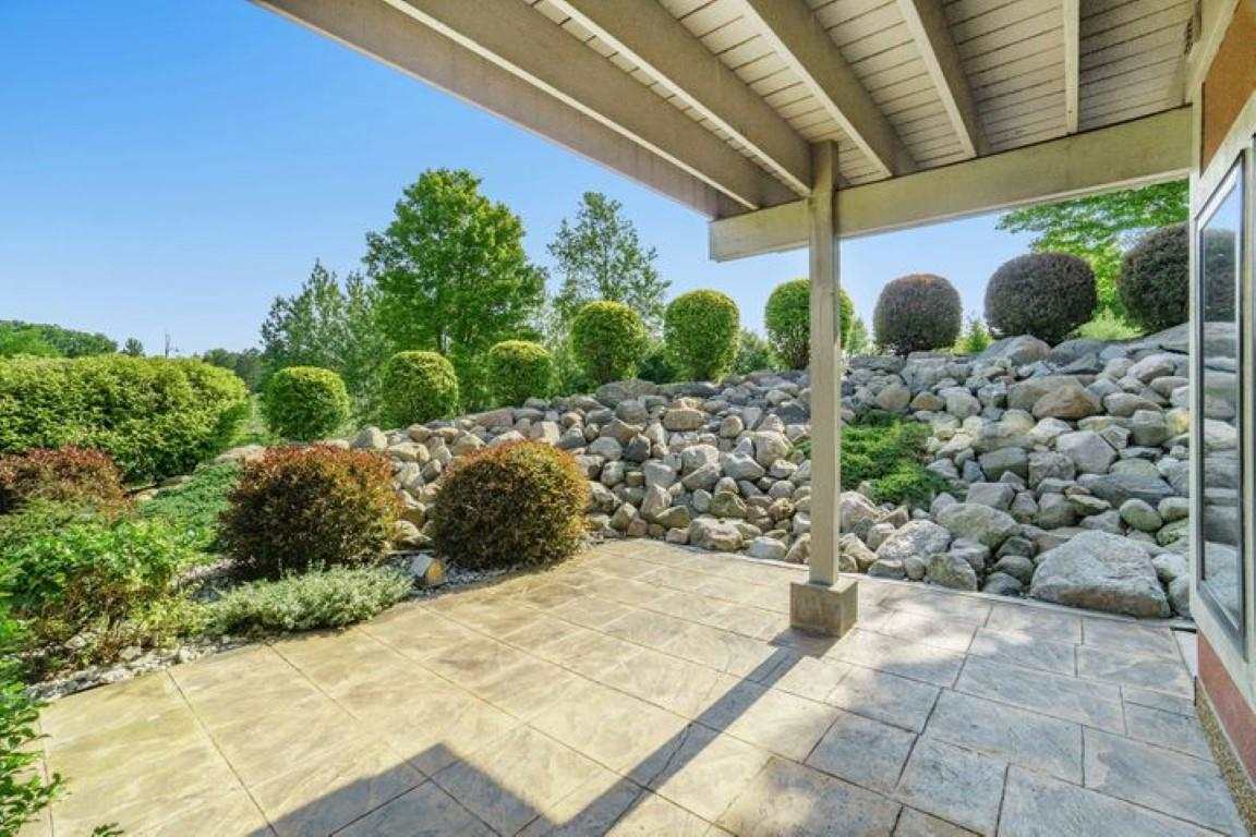200 Cutters Ridge Drive Manistee, MI 49660 - Photo 42 of 54 1889939-41.JPG