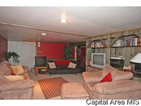 16 Wenzel Lane Springfield, IL 62702 - Photo 8 of 13
