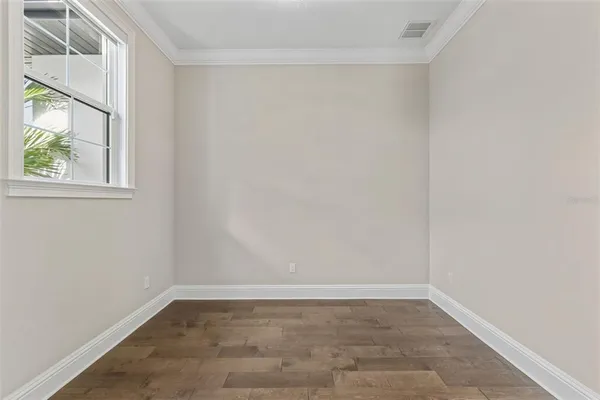 $25,000 | 481 West Davis Boulevard, Tampa, FL 33606