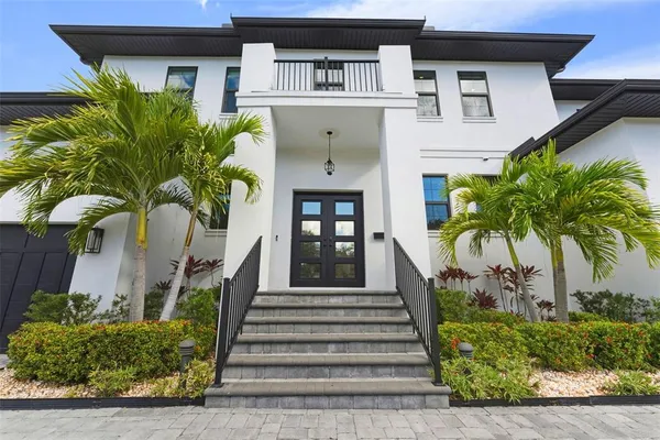 $25,000 | 481 West Davis Boulevard, Tampa, FL 33606