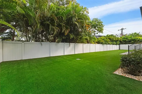 $25,000 | 481 West Davis Boulevard, Tampa, FL 33606