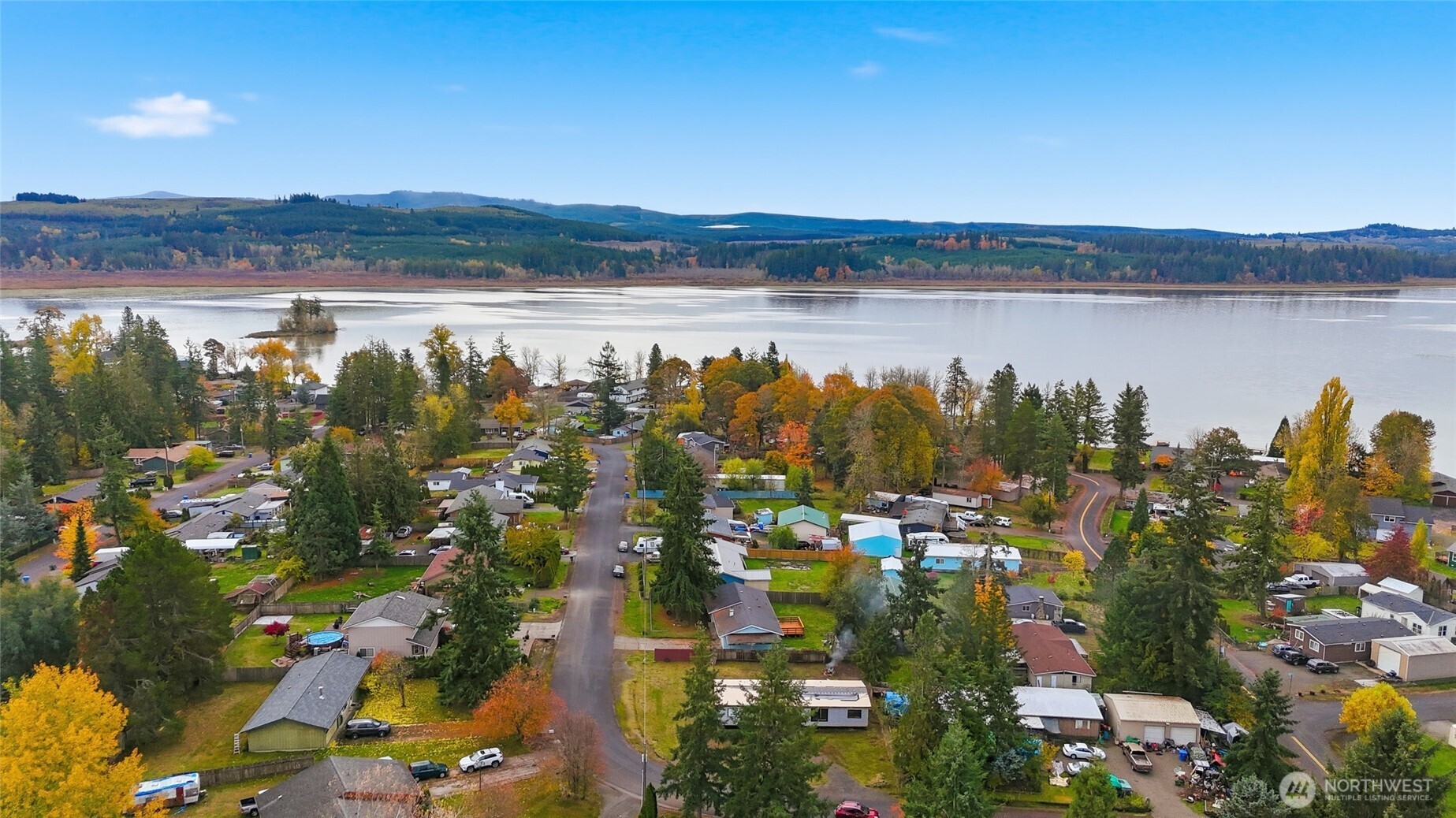 106 Wilford Road Silverlake, WA 98645 - Photo 12 of 32 a view of lake