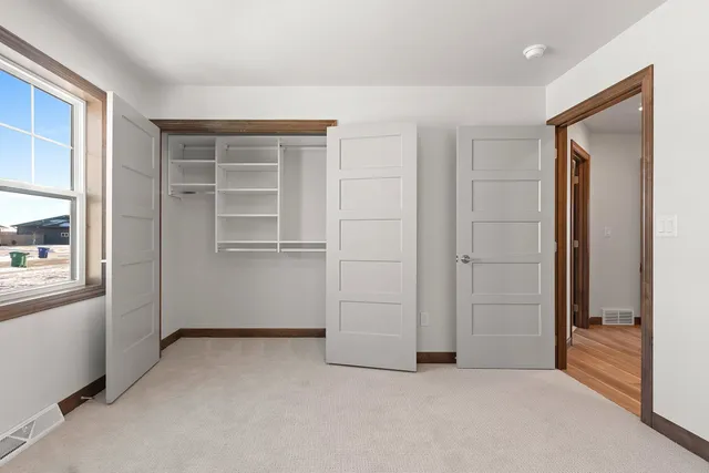 $454,900 | 399 Battery Avenue, De Pere, WI 54115