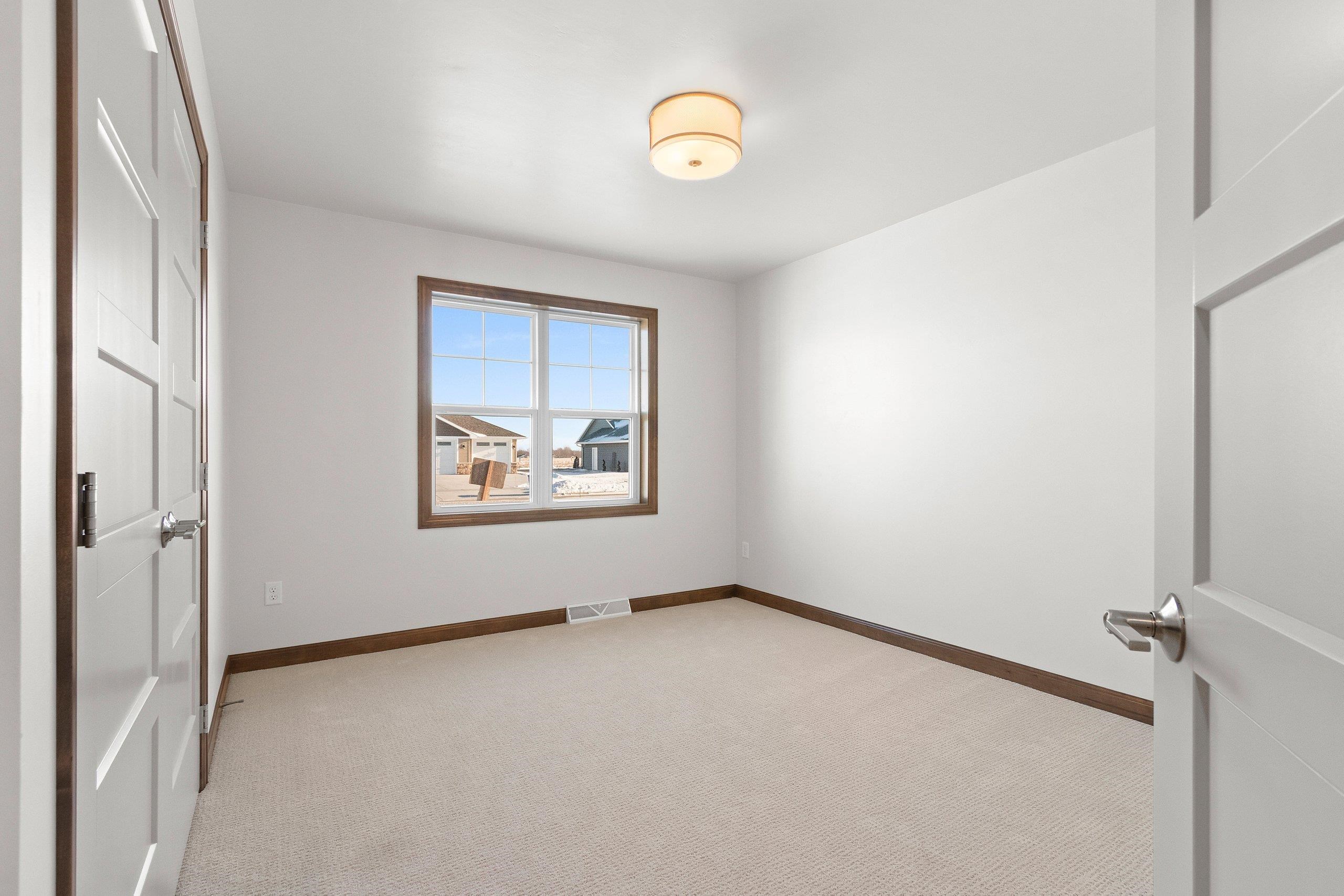 399 Battery Avenue De Pere, WI 54115 - Photo 30 of 42