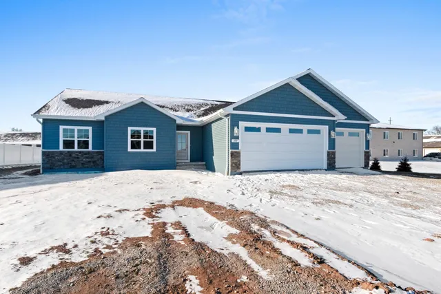 $454,900 | 399 Battery Avenue, De Pere, WI 54115