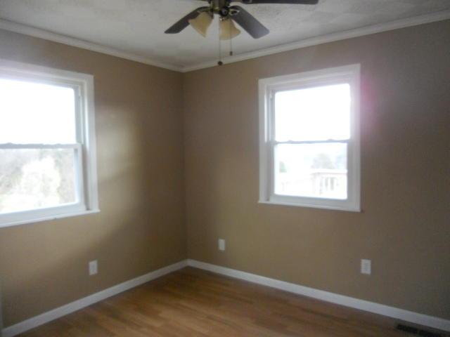 1749 Haggard Road Sevierville, TN 37876 - Photo 10 of 28 3 bed