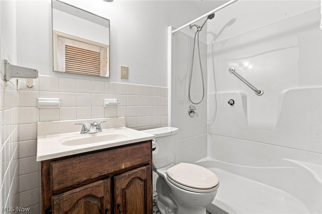 5651 Broadview Road, Unit B5 Parma, OH 44134 - Photo 18 of 20 Gallery Image 18