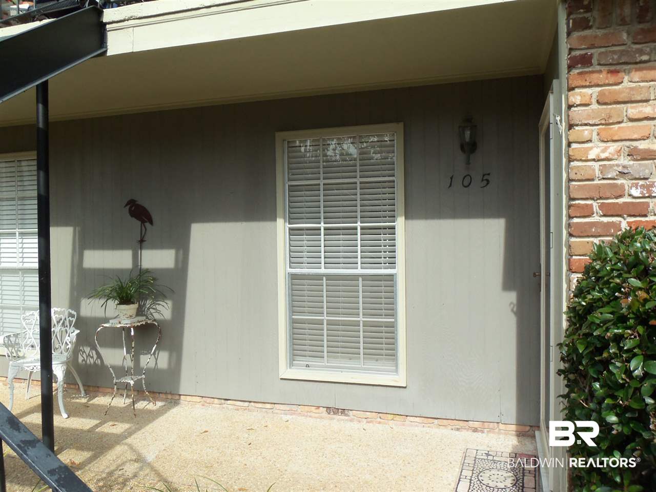 207 South Mobile Street, Unit 105 Fairhope, AL 36532 - Photo 2 of 23