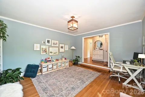 $675,000 | 2215 Shady View Drive, Charlotte, NC 28210