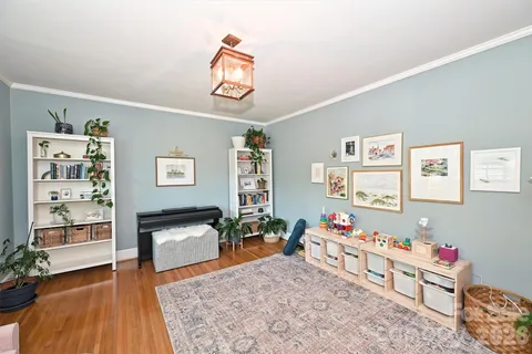 $675,000 | 2215 Shady View Drive, Charlotte, NC 28210