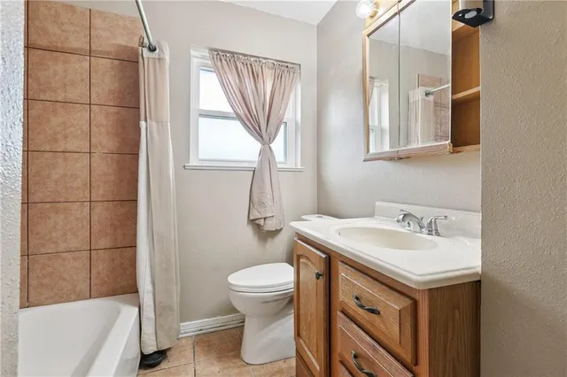 $175,000 | 3353 Bretagne Court, Marrero, LA 70072