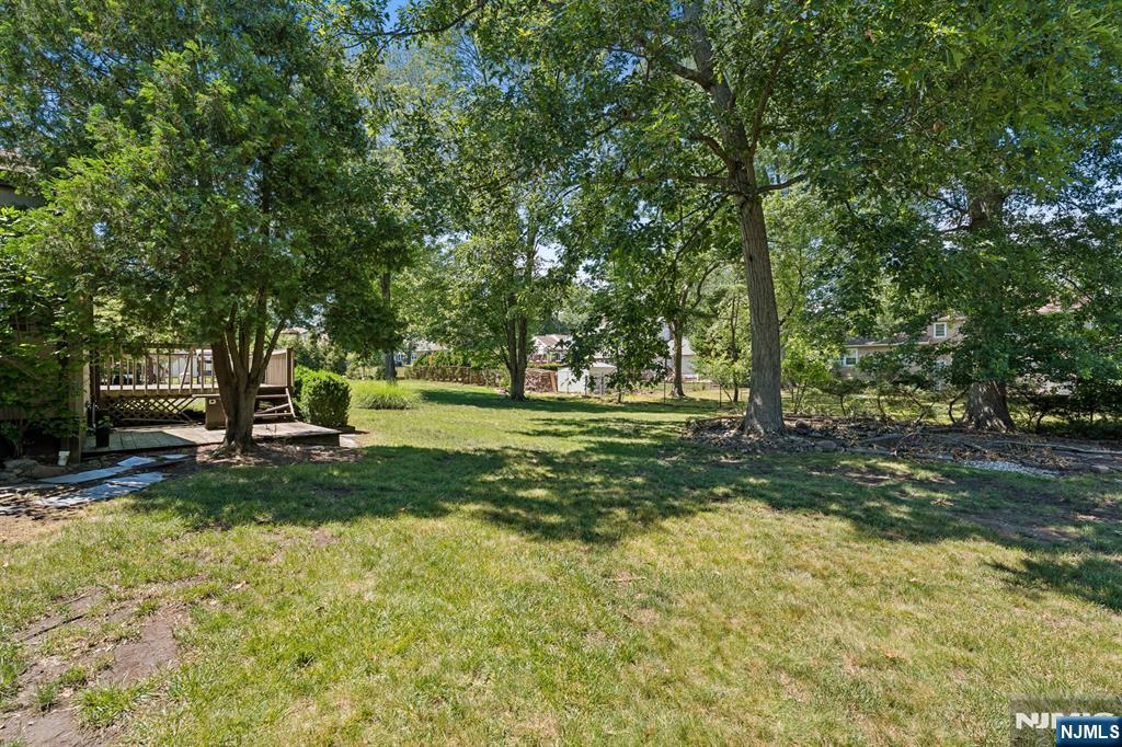 39 Robin Hood Way Wayne, NJ 07470 - Photo 36 of 36