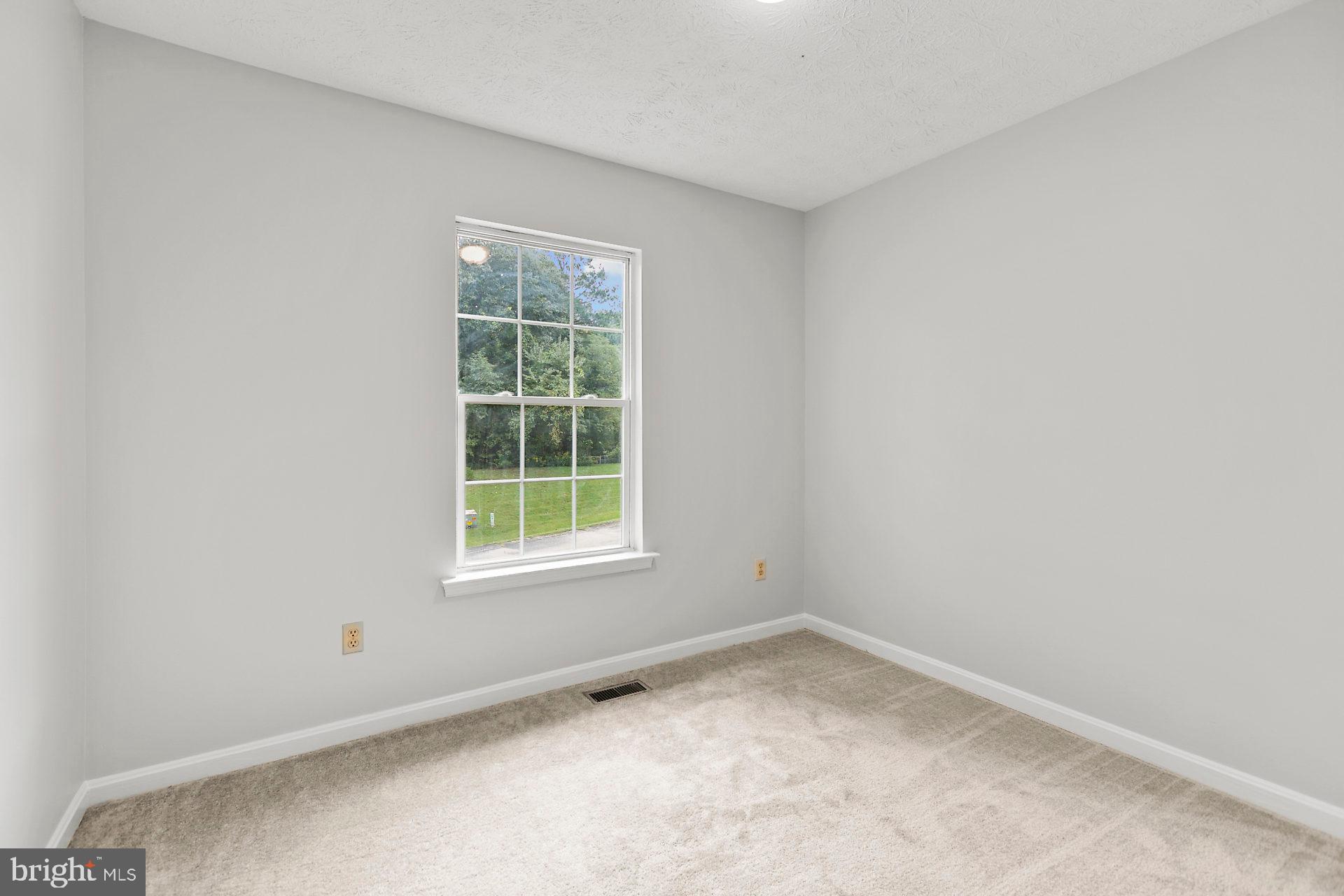 25725 Ricky Drive Hollywood, MD 20636 - Photo 11 of 25 Gallery Image 11