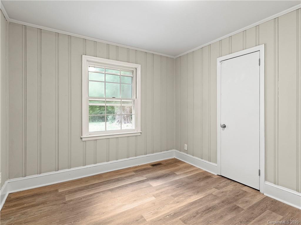 4152 Blenhein Road Charlotte, NC 28208 - Photo 24 of 34 a view of a room that has a window in it