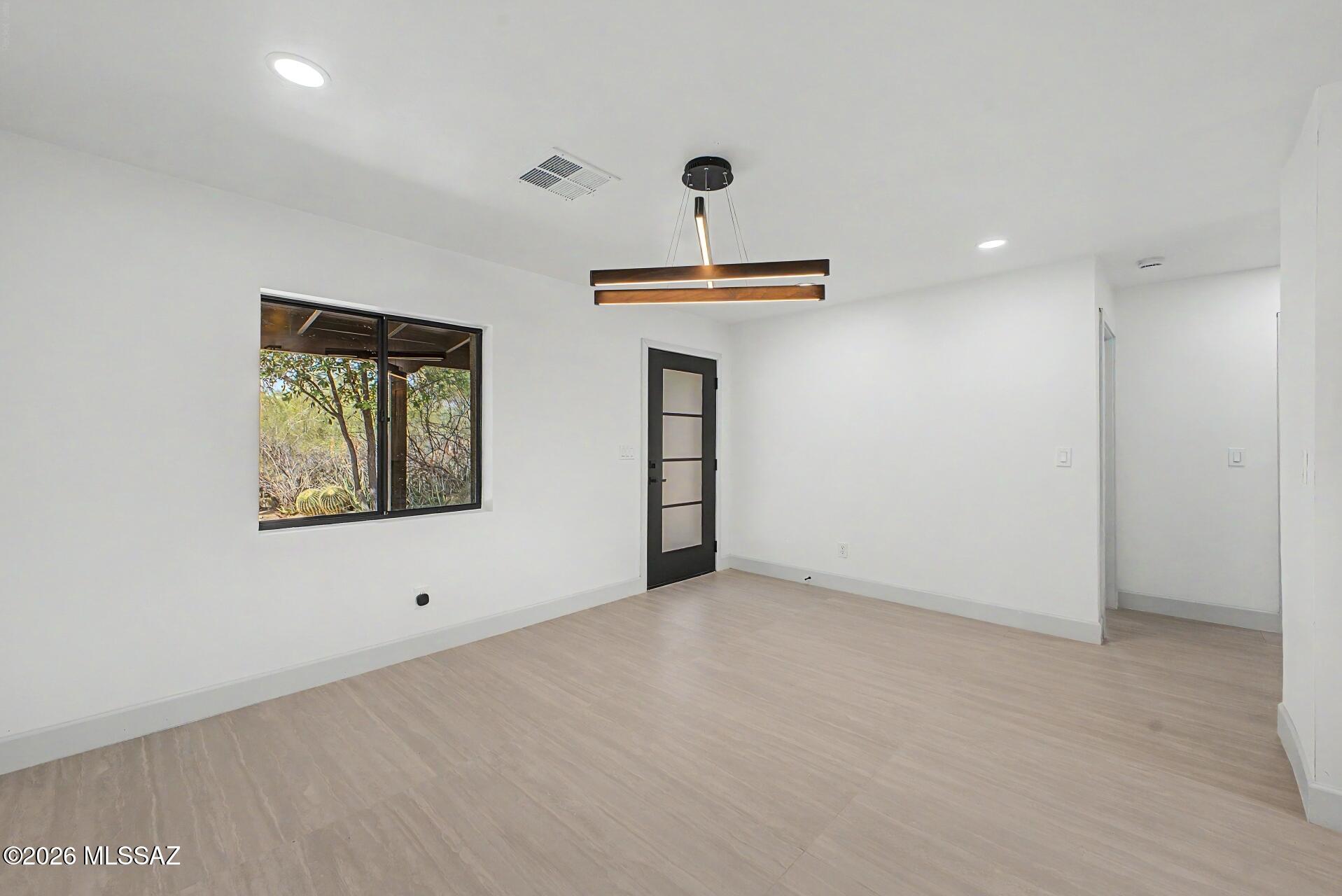 1514 East Lind Road Tucson, AZ 85719 - Photo 7 of 51