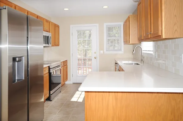 $445,900 | 29 Carleton Street, Unit 29, Wareham, MA 02558