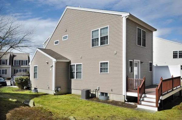 $445,900 | 29 Carleton Street, Unit 29, Wareham, MA 02558