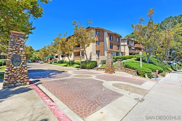 $799,000 | 8860 Villa La Jolla Drive, Unit 314, La Jolla, CA 92037