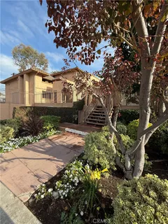 $3,300 | 4161 Hathaway Avenue, Unit 41, Long Beach, CA 90815