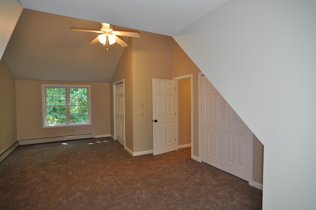 496 Loring Road Barre, MA 01005 - Photo 13 of 27 an empty room with windows