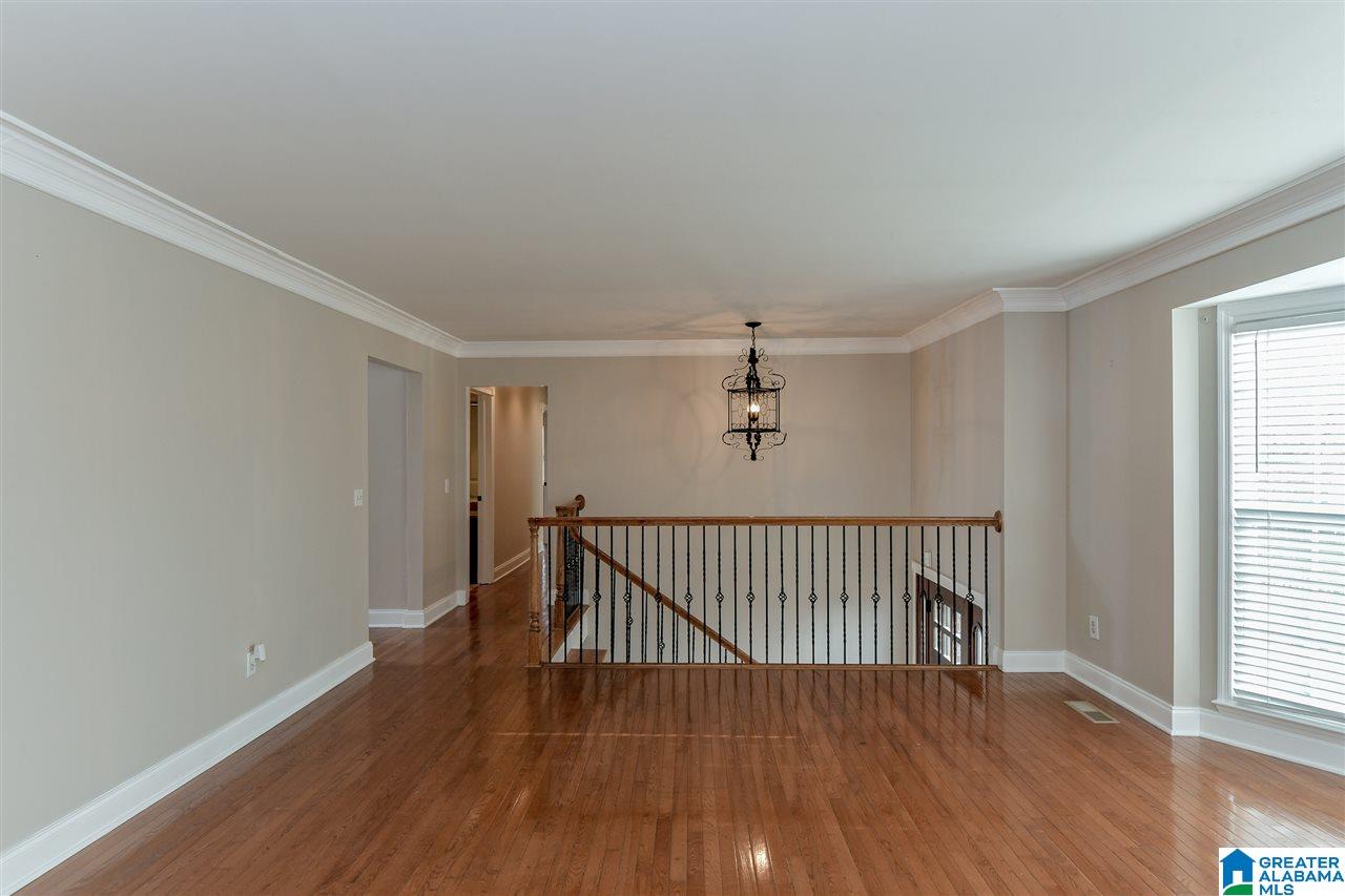 1713 Ridgewood Road Birmingham, AL 35215 - Photo 7 of 43