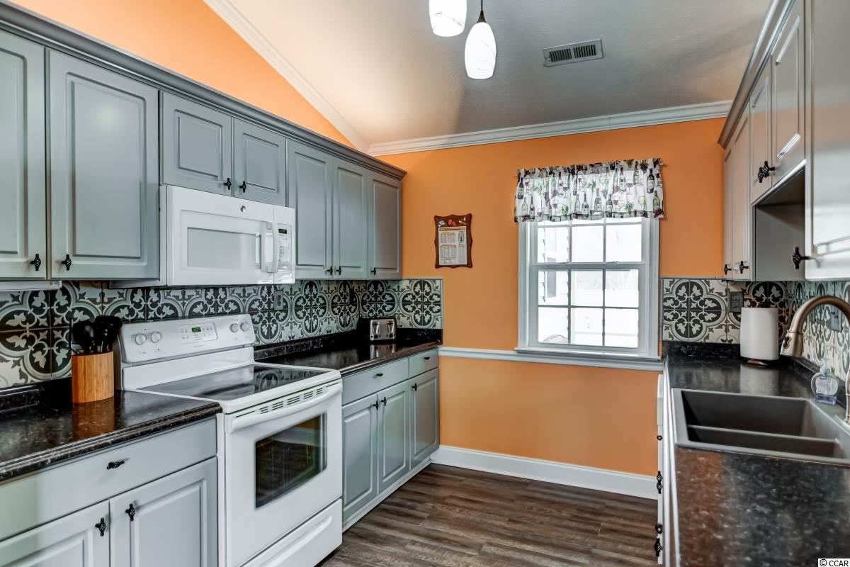 254 Georgia Mae Loop Conway, SC 29527 - Photo 9 of 40 Gallery Image 9