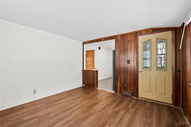 $250,000 | 209 Westfall Drive, Geddes, NY 13219