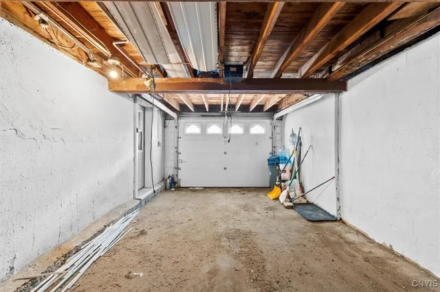 $239,900 | 209 Westfall Drive, Geddes, NY 13219