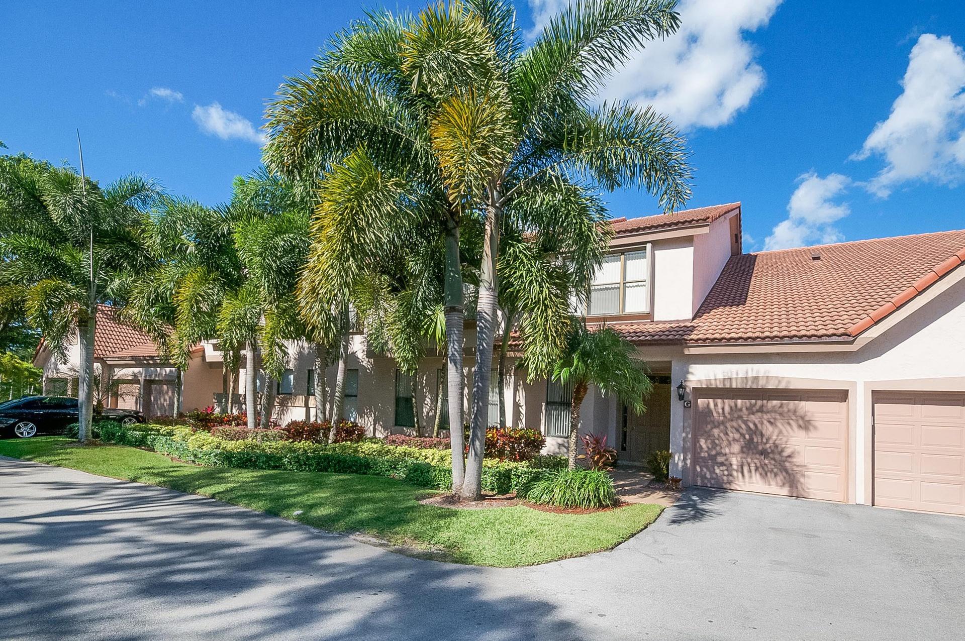 5791 Coach House Circle, Unit D Boca Raton, FL 33486 - Photo 1 of 20 Exterior View