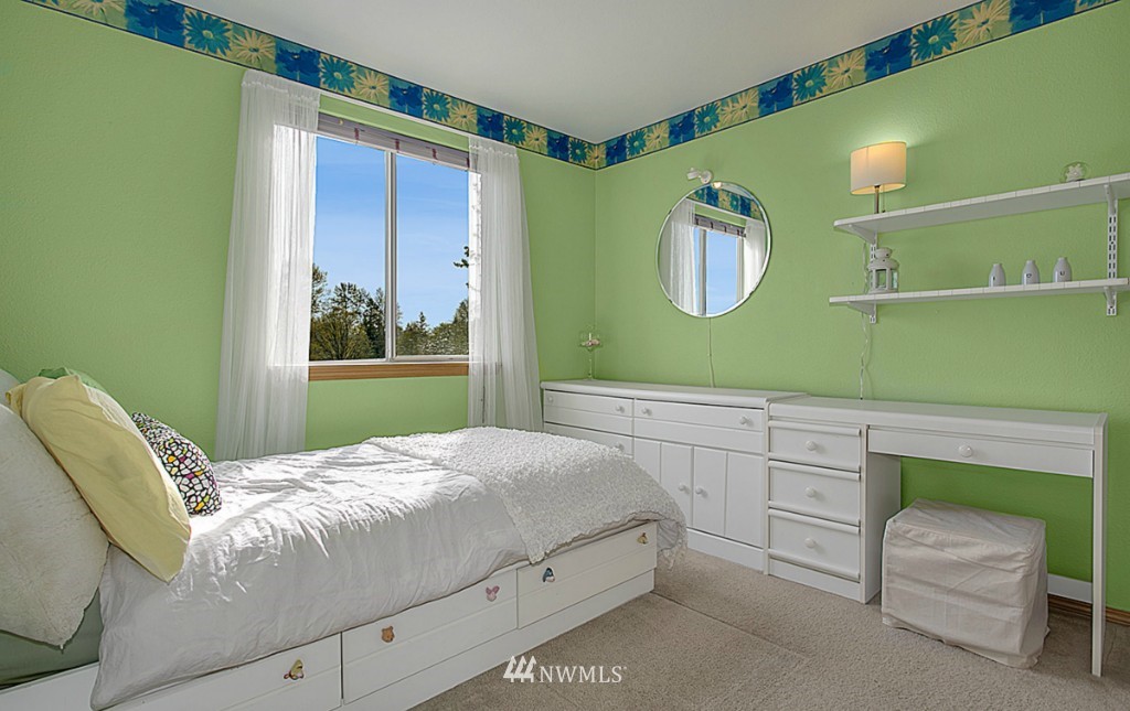 17612 114th Place Southeast Renton, WA 98055 - Photo 17 of 20