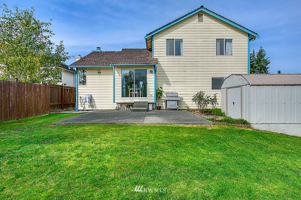 17612 114th Place Southeast Renton, WA 98055 - Photo 19 of 20