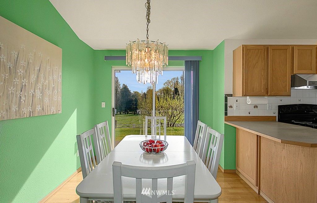 17612 114th Place Southeast Renton, WA 98055 - Photo 5 of 20