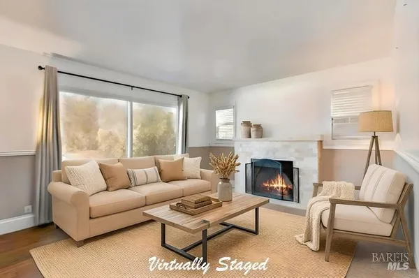 $1,249,000 | 8813-8815 Petaluma Hill Road, Penngrove, CA 94951