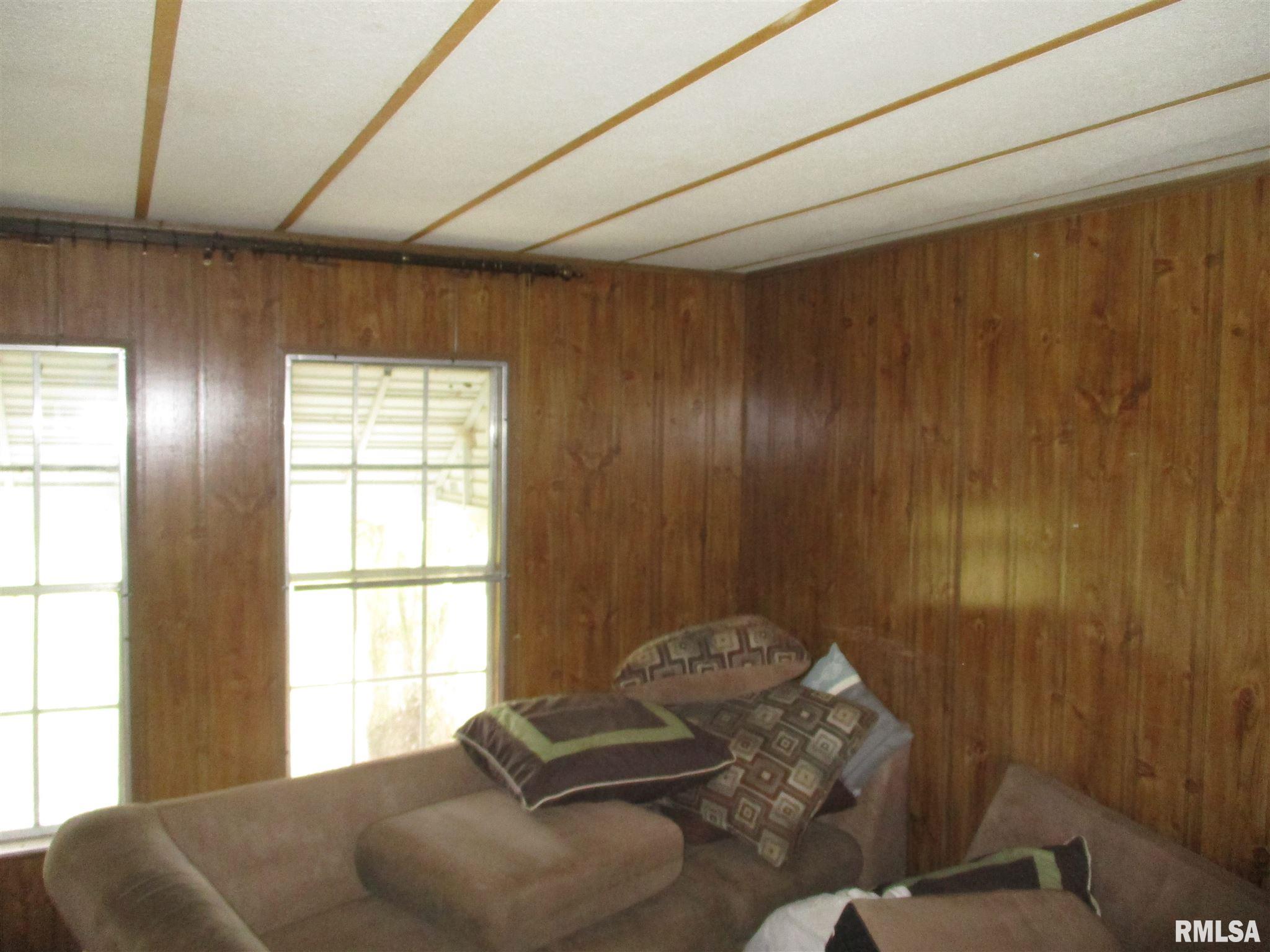 8335 Coello Hill Road Mulkeytown, IL 62865 - Photo 11 of 12