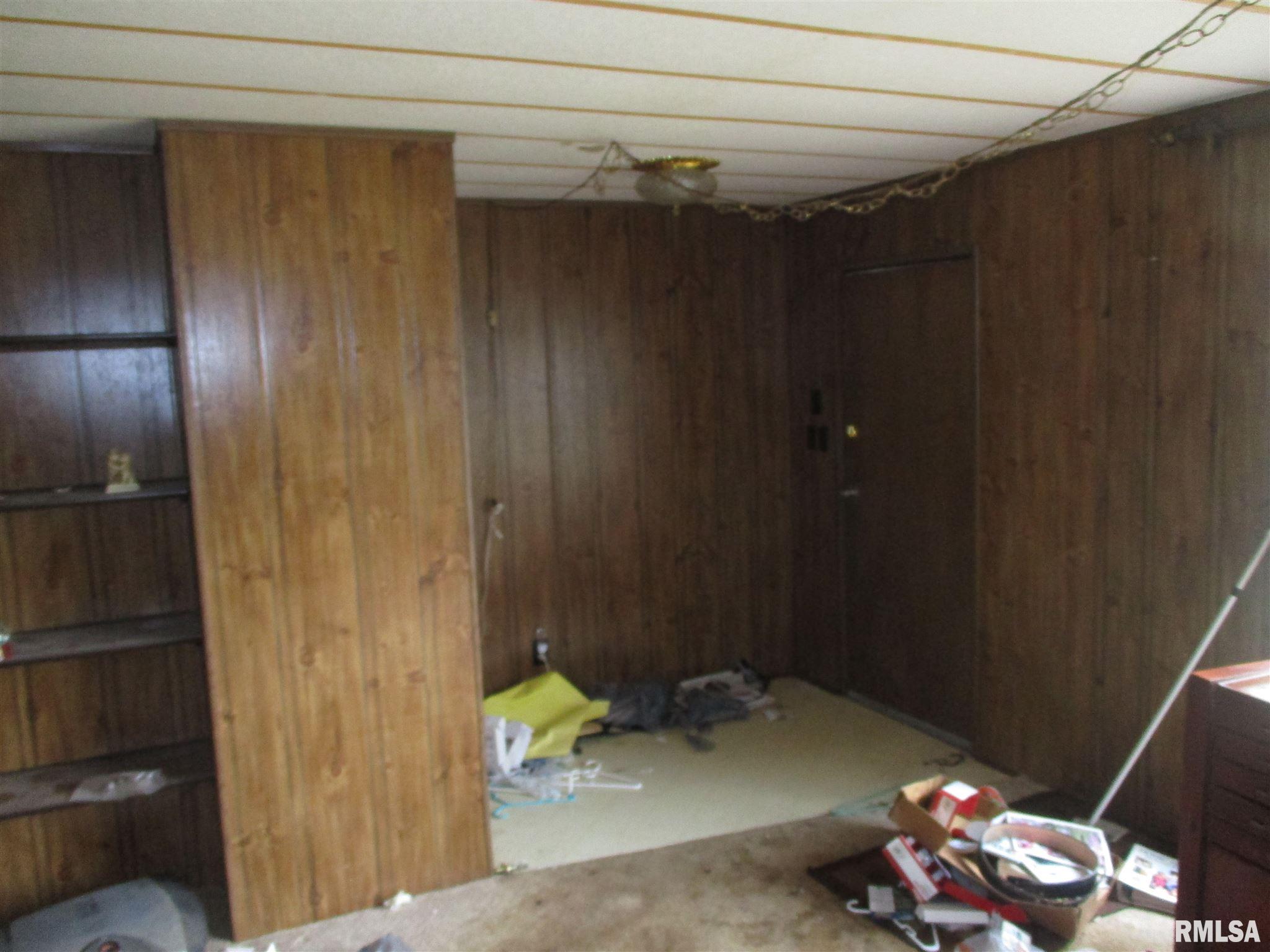 8335 Coello Hill Road Mulkeytown, IL 62865 - Photo 3 of 12