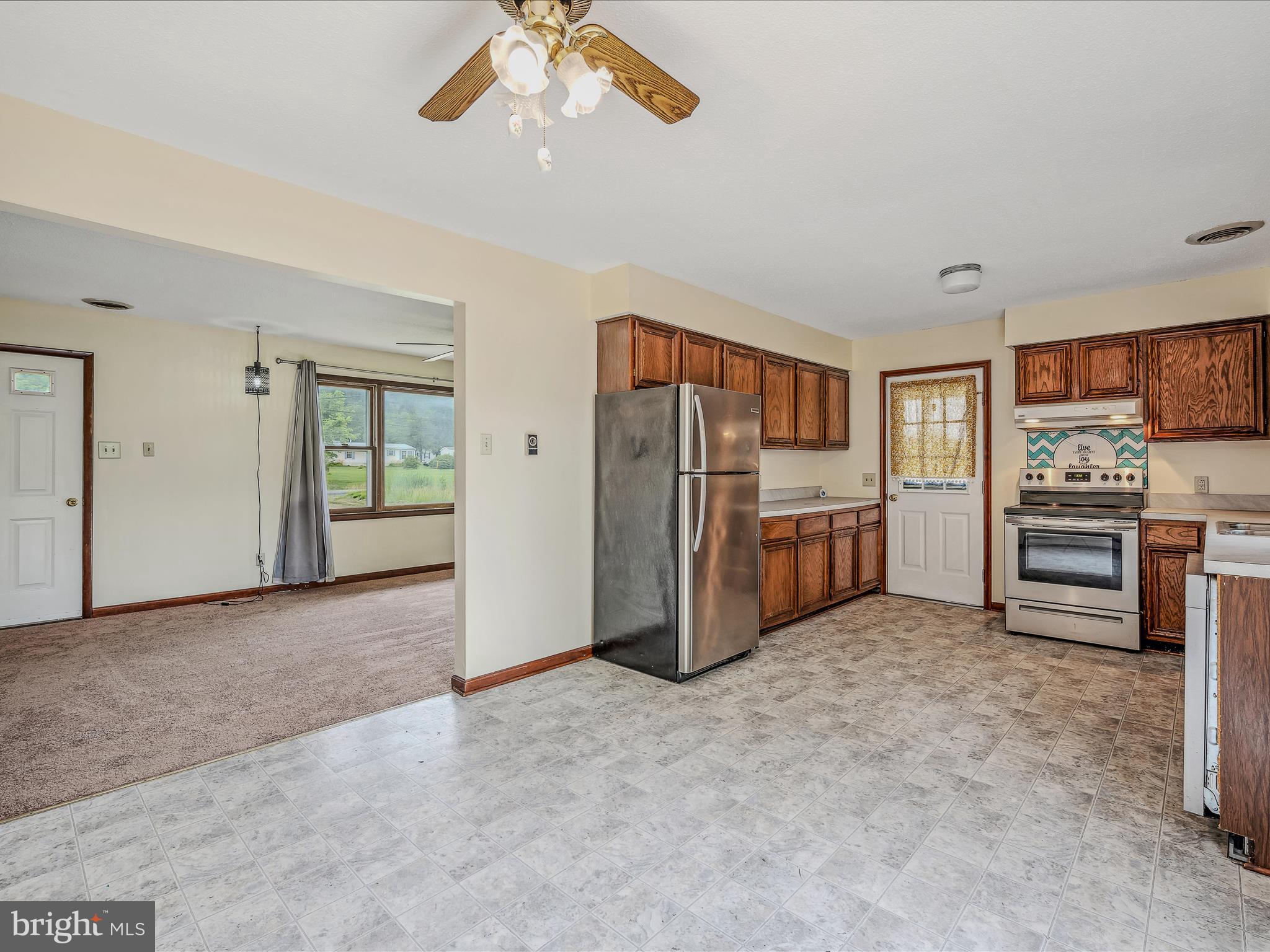 6073 Valley Road Berkeley Springs, WV 25411 - Photo 6 of 30 Dining to Kitchen