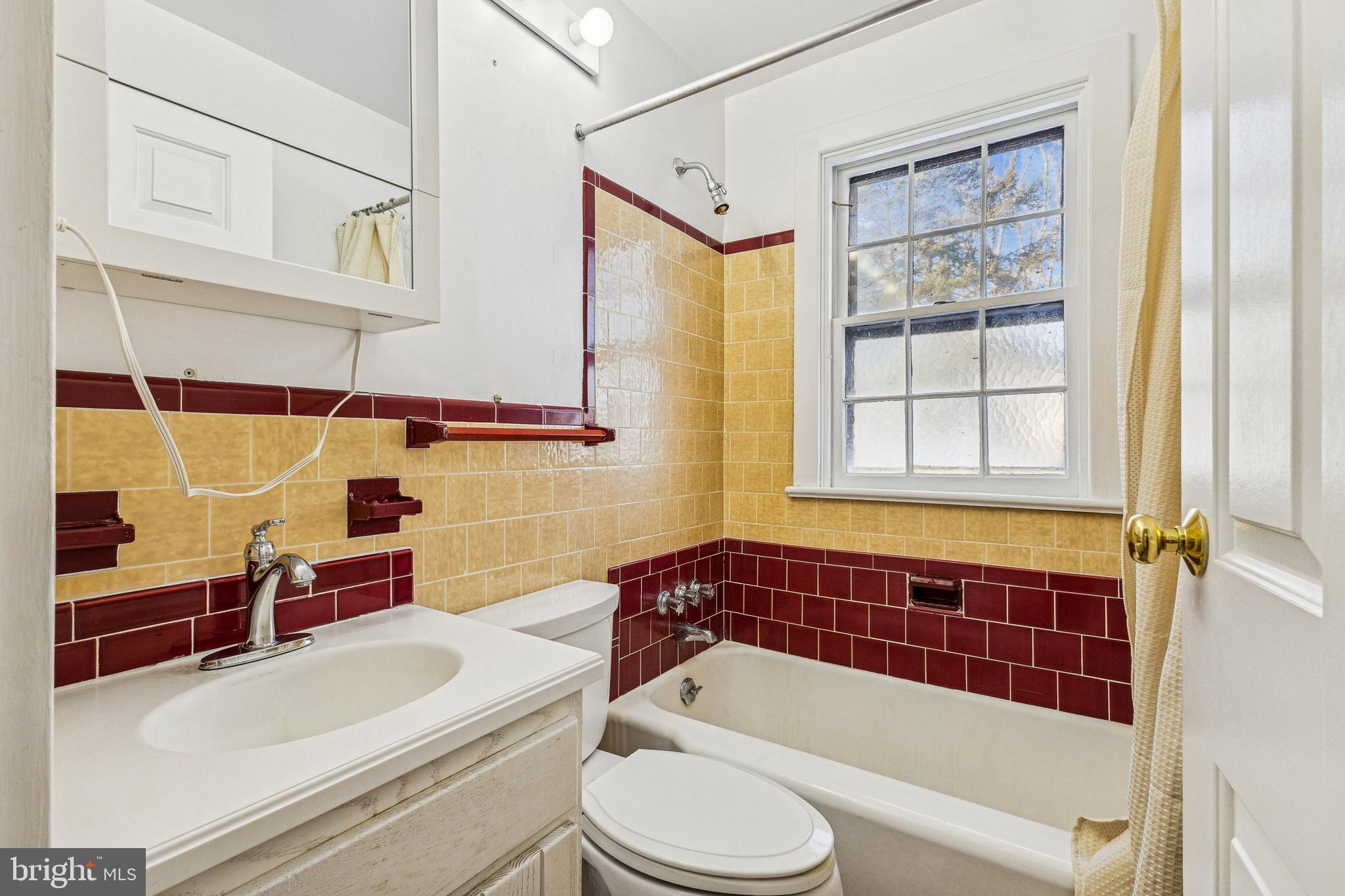 256 North Blue Ridge Turnpike Madison, VA 22727 - Photo 22 of 56 Full Bath 2 Main Level