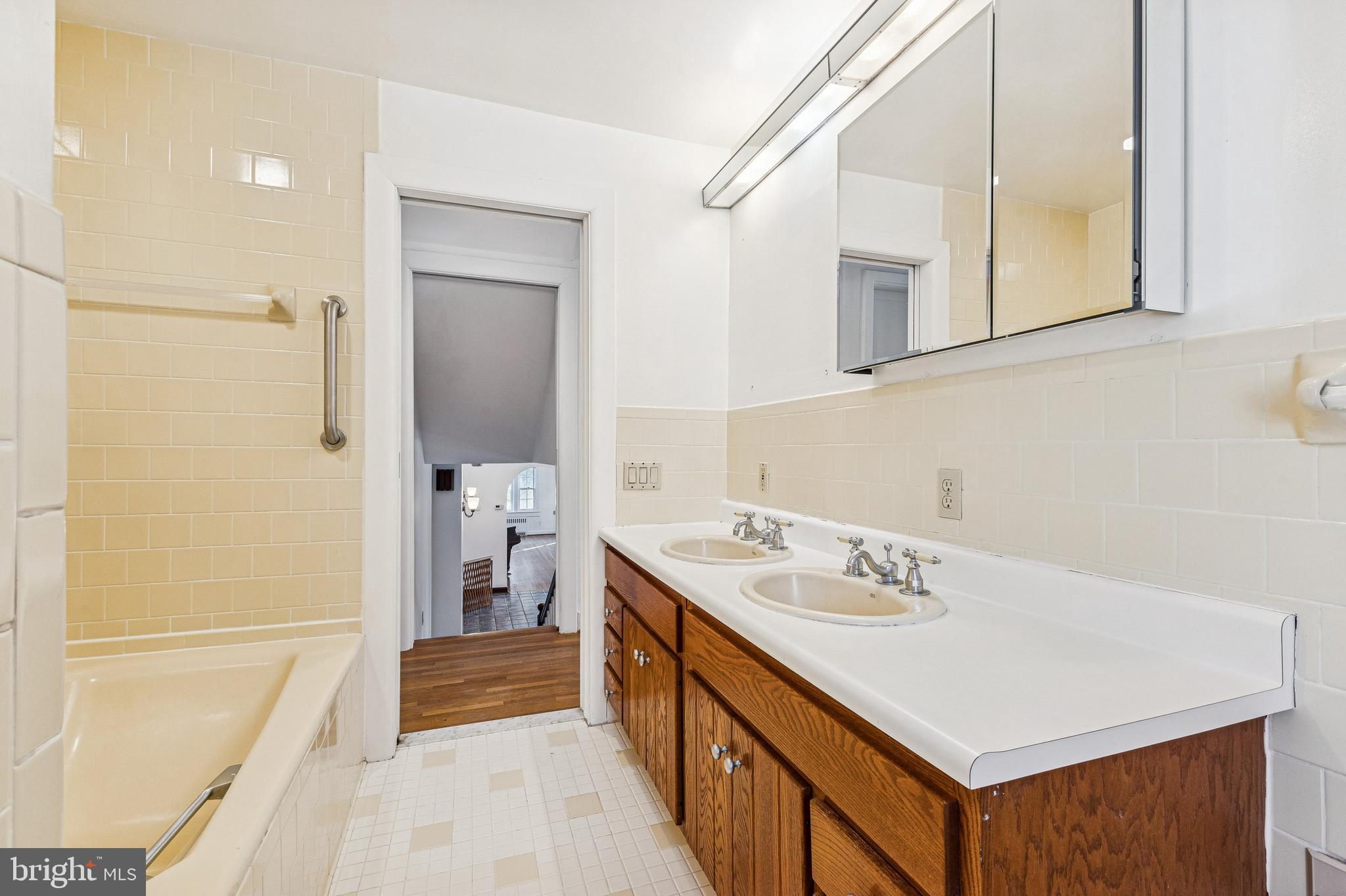 256 North Blue Ridge Turnpike Madison, VA 22727 - Photo 31 of 60 Full Bath Upper Level