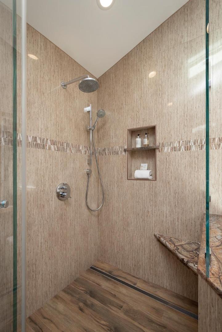 405 29th Avenue San Mateo, CA 94403 - Photo 16 of 22 a bathroom with a shower