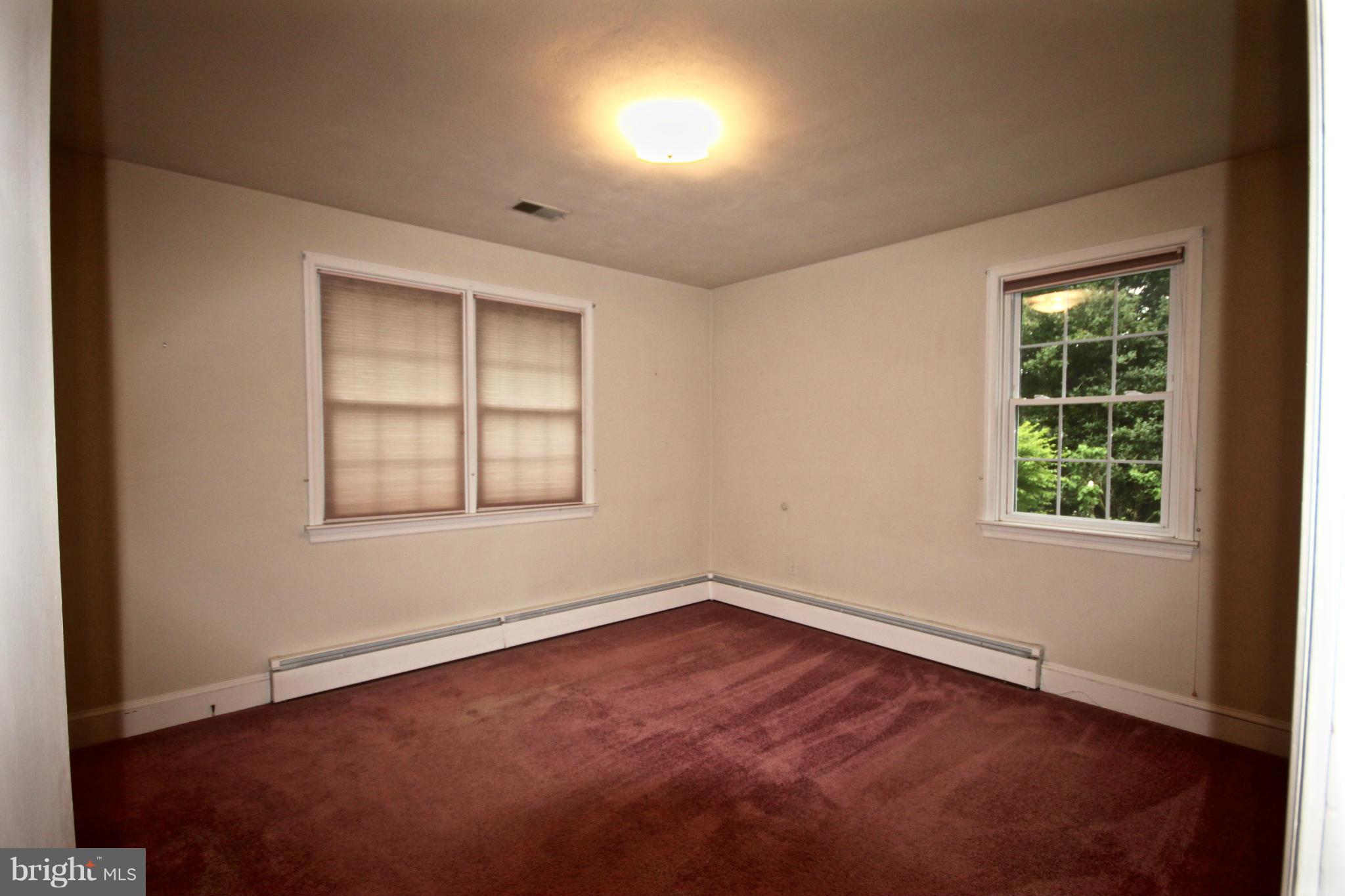 3626 Solomons Island Road Davidsonville, MD 21035 - Photo 18 of 29 Bedroom