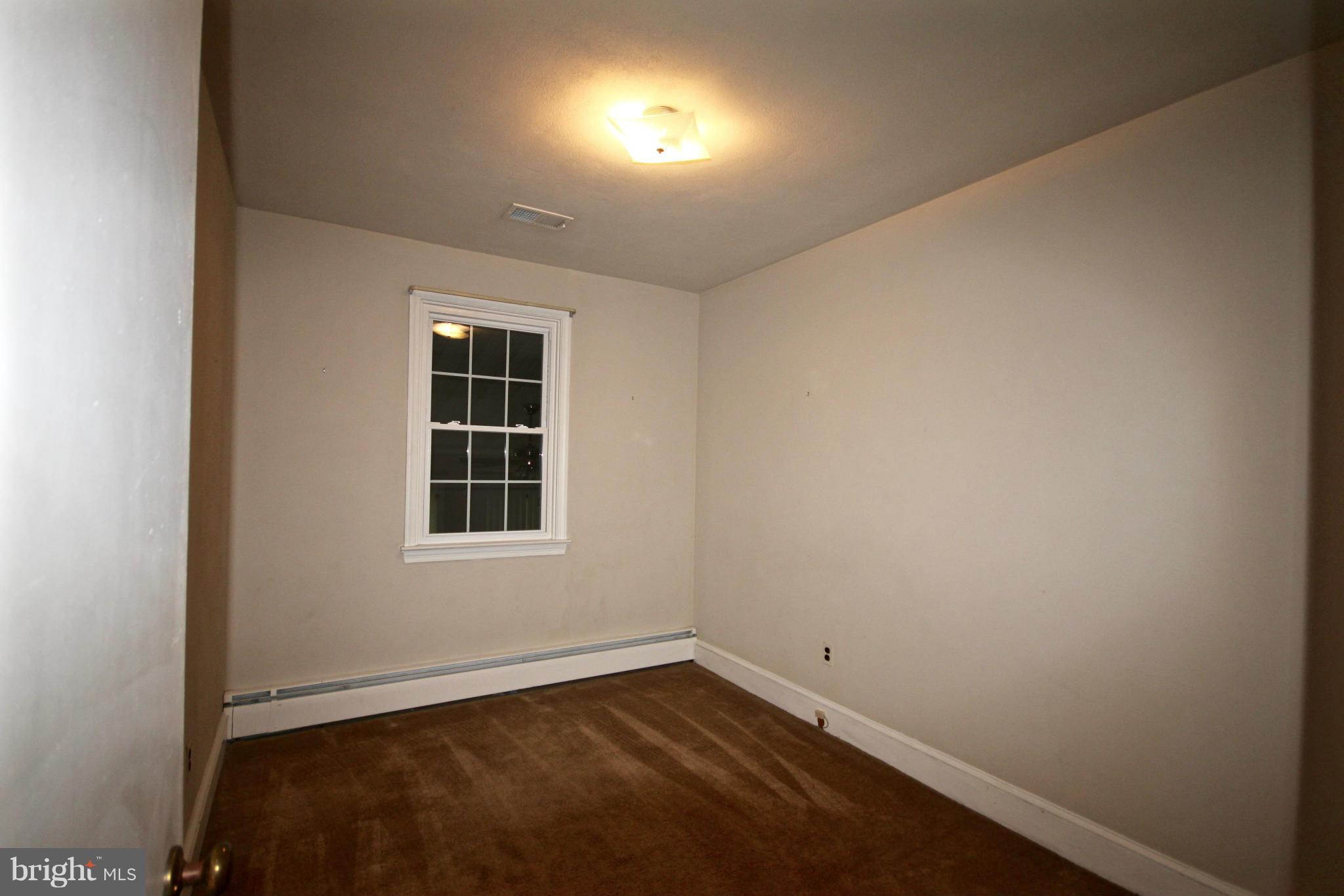 3626 Solomons Island Road Davidsonville, MD 21035 - Photo 24 of 29 Bedroom