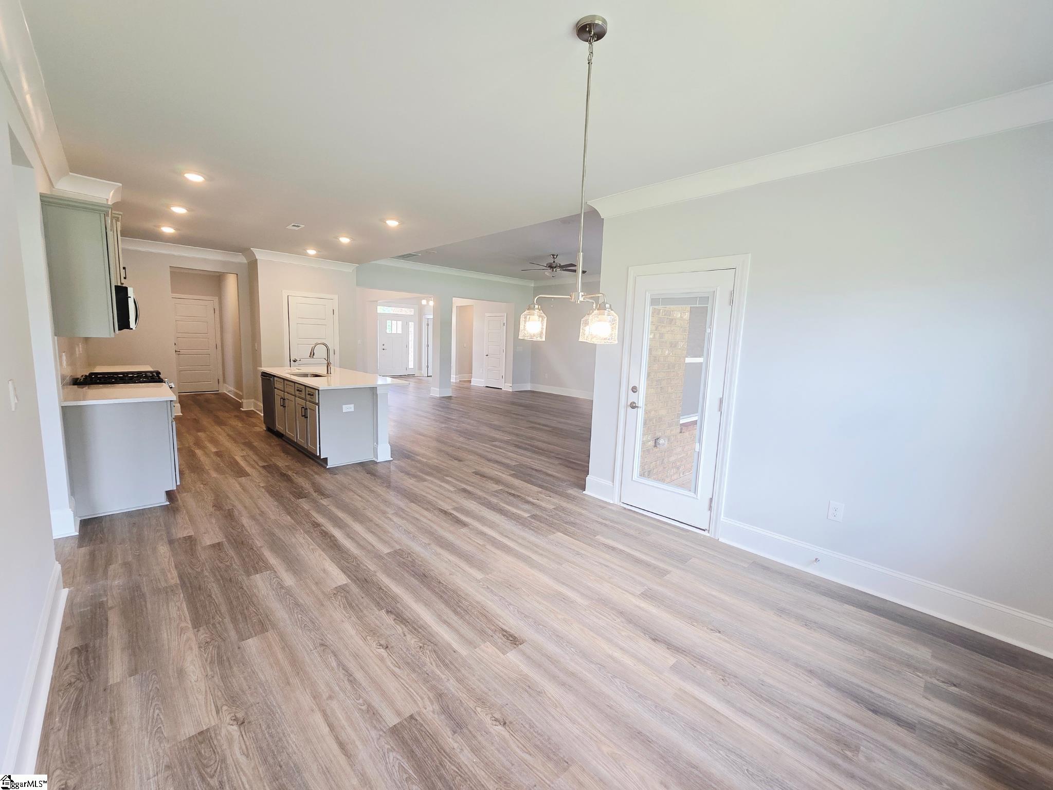 514 Anhinga Road Greenville, SC 29605 - Photo 13 of 33 Gallery Image 13