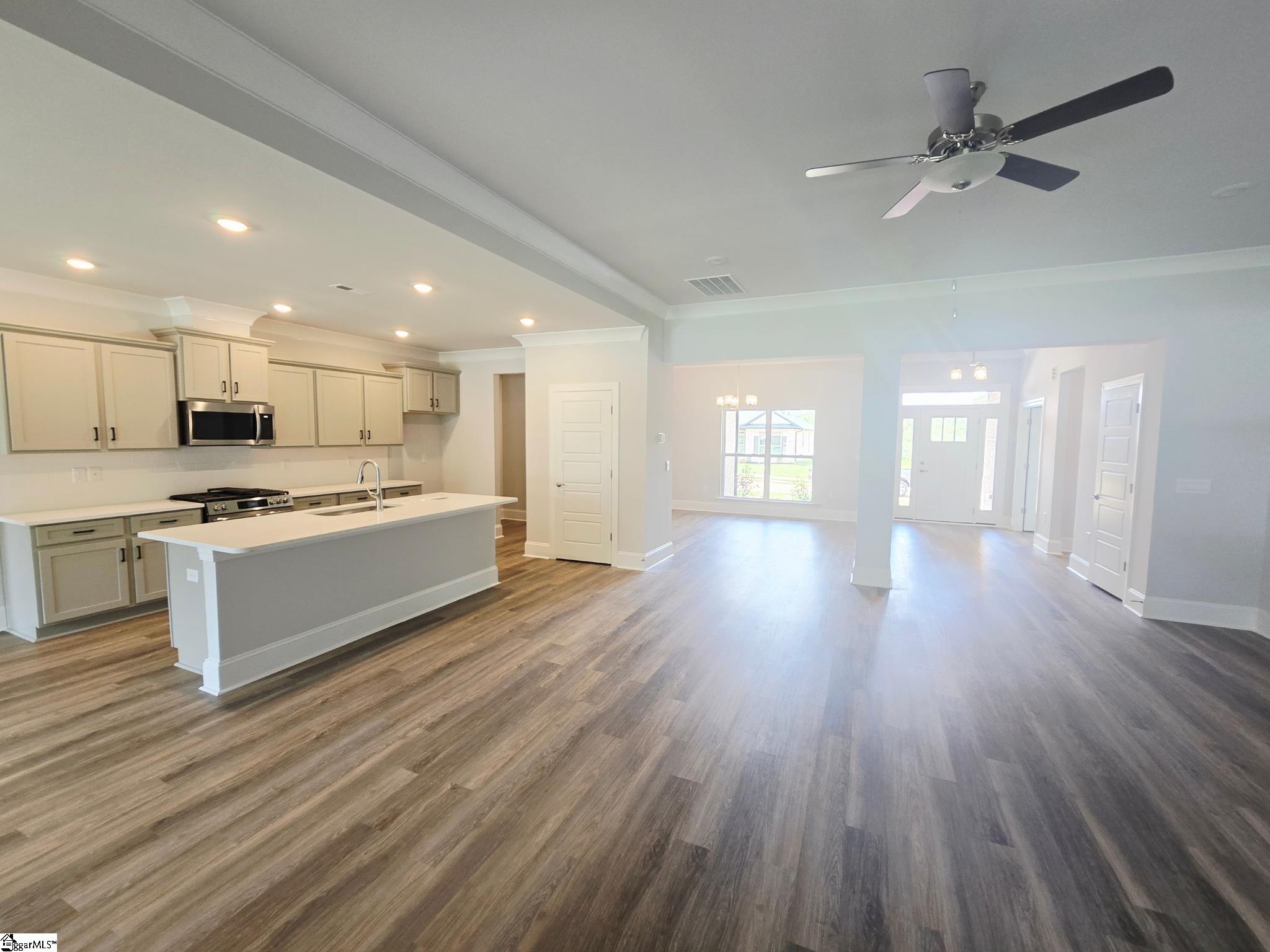 514 Anhinga Road Greenville, SC 29605 - Photo 14 of 33 Gallery Image 14