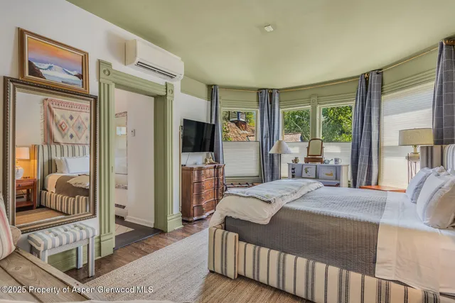 $90,000 | 320 West Main Street, Aspen, CO 81611