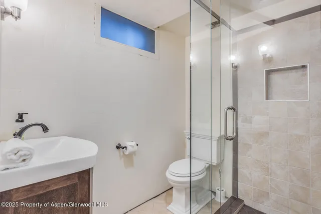 $90,000 | 320 West Main Street, Aspen, CO 81611