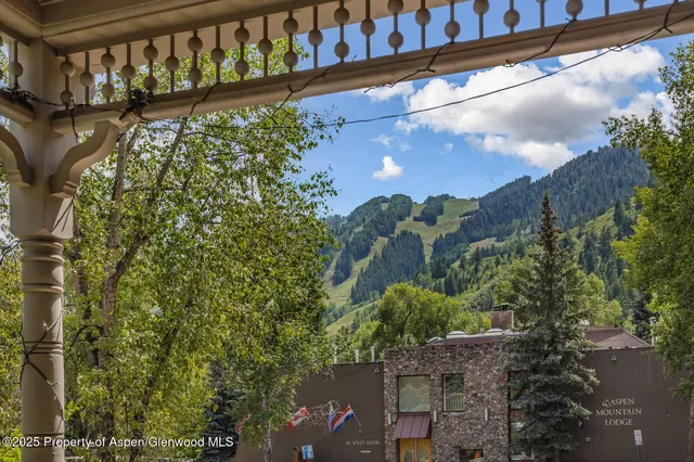 $90,000 | 320 West Main Street, Aspen, CO 81611