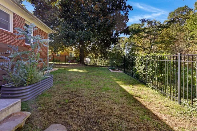 $415,000 | 3813 Knollwood Drive, Chattanooga, TN 37415